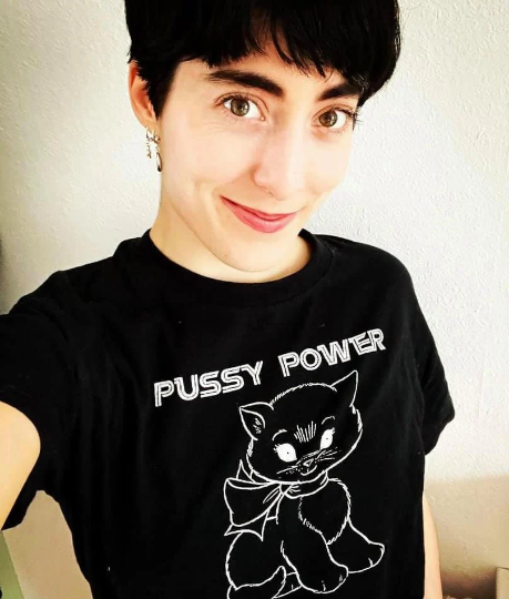 Pussy Power T-SHIRT